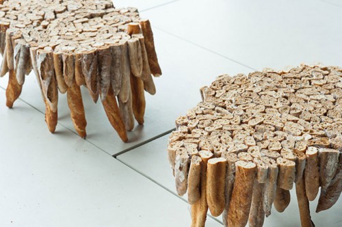 Table-Created-Entirely-Of-Dried-Out-French-Bread_1